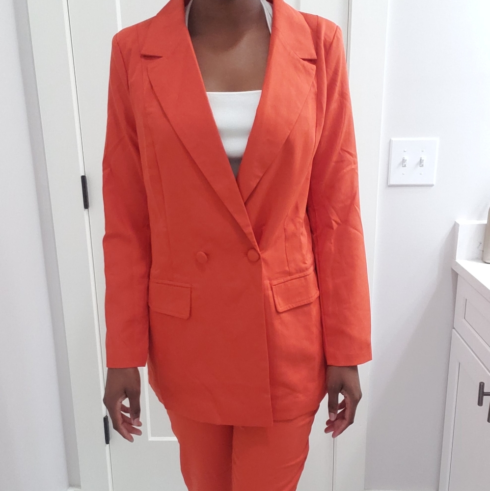 BURNT ORANGE BLAZER
